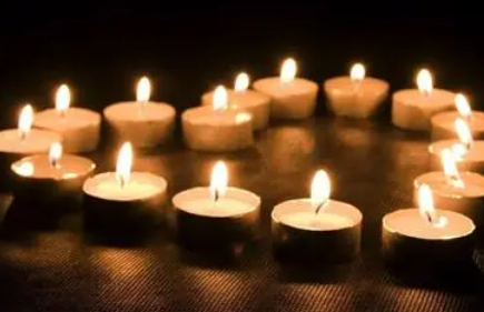 简短哀悼语八个字 我们要珍惜眼前人