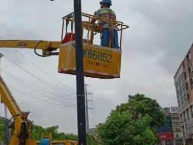 ��ݸͻ���������˳������� Ѻ����Ա�ֳ���������Ǯ��