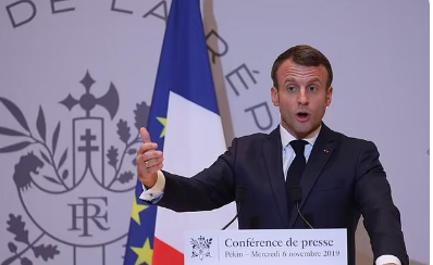 法国国旗颜色被改了 并没有向外界宣布