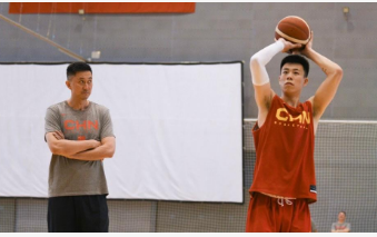 中国男篮集训队新增3人，后卫多达9名 中国男篮集训队首次人员调整