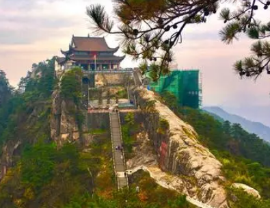 九华山导游词500字 每一份导游词都是对景点的一种解说