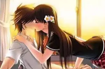 一个男人主动强吻你说明了什么 强烈喜欢你的情感表达