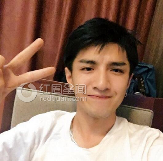 ��嫵�Ů������˭ ��嫼�ͥ�����ع�