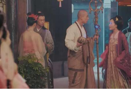 �°����Ӵ���С�෨���и���Ϸ�� ����������������һ��ô