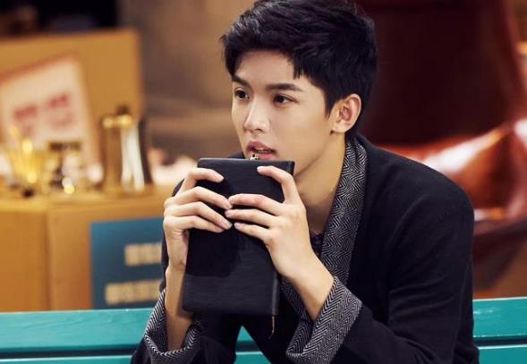 �ܾ�γ��������˭ �ܾ�γӢ���������̾Ϣ