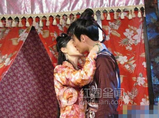 �������������ϼ�� ���ݵĵ��Ӿ�