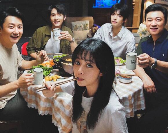 �Լ���֮����������˭��һ�� ��ϲ��������˭