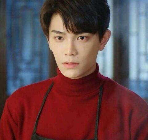 �ɫ��Ũ��ʱ�˭�ݵ� ��������ЩӰ�Ӿ���Ʒ