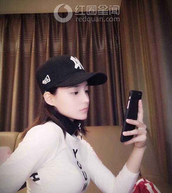 左航的胸围有多大 左航男朋友是谁