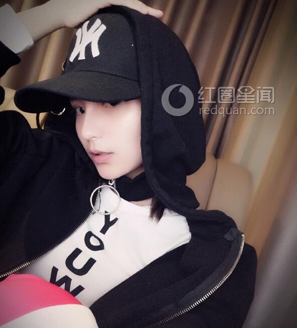左航的胸围有多大 左航男朋友是谁