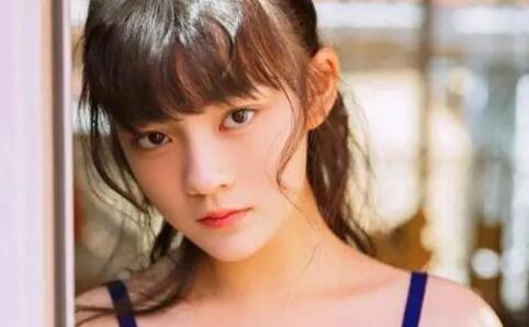 �������˼�� ����ɫ���ݼ���ò��ٺ���