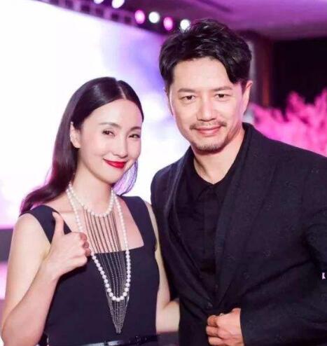 �պ�Ͷ��Ⱥ���ʲô��ϵ ���Ⱥ���İ������պ���