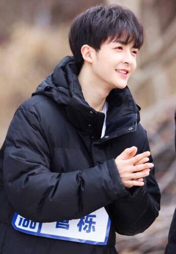 �ഺ������ݸ���ĸ��绰��һ�� ����һ���������ᱼ