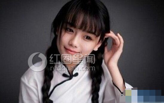 网红女神公布素颜照 南笙姑娘素颜见光死