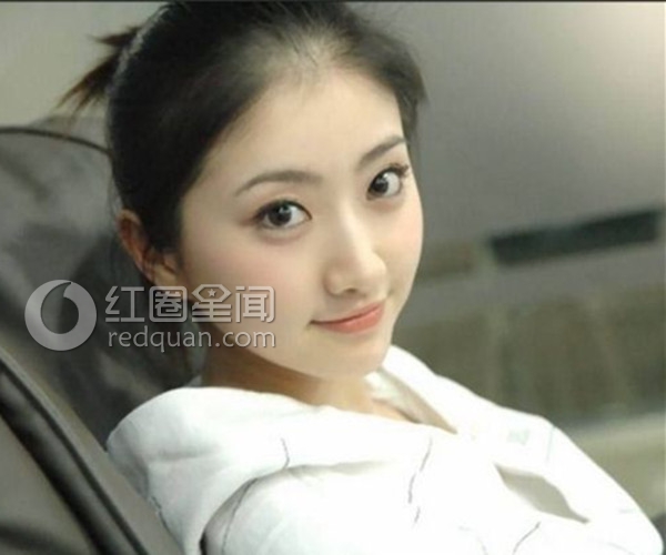 景甜成龙什么关系 景甜到底什么来头
