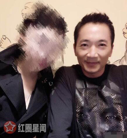 邹兆龙与嫩模出轨照片曝光 邹兆龙回应出轨称对不起太太