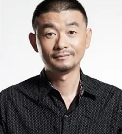 光荣时代候鸟是谁扮演的 隐藏最深的反派boss观众超好奇