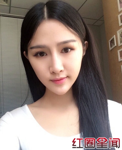 �ǳ�����1��Ů�α������������΢�� Ư��С���ٽ�ʦ˽�����ع�
