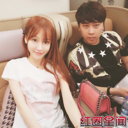 ����white¬��ΰŮ�����Ϋh��������������Ƭ�ع�