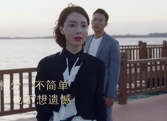 ������ϵ˹����ϲ��˭ ��Ҷ�����������һ������