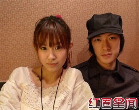 张子萱老公吸烟晒性感肌肉照曝光 杨一柳打人被拘的原因真相