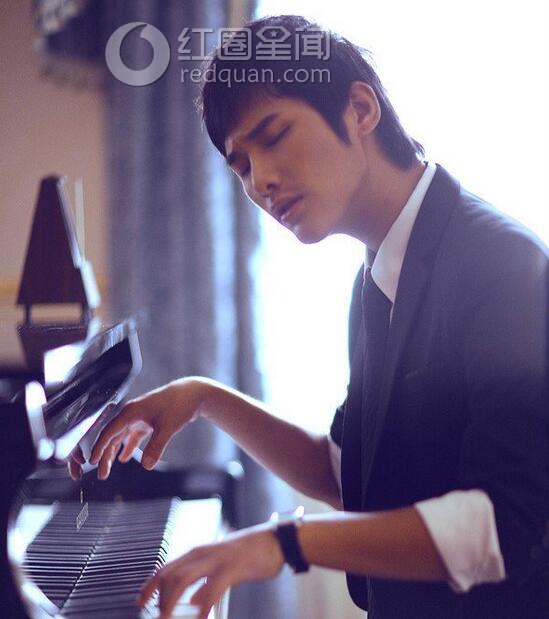 ������������������ʵ�� �������˳�����Ȧ����