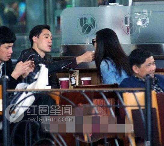 周韦彤男友老公是谁 周韦彤跳水走光