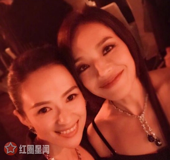 舒淇的第一次竟然是他 舒淇章子怡晒合影美翻众人