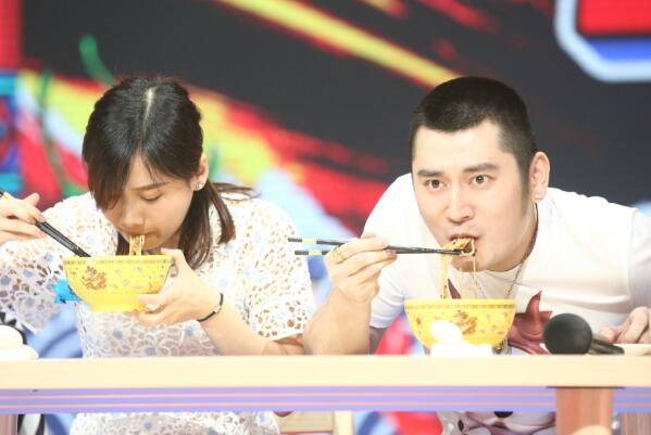 �����������Ӿ�����һ��