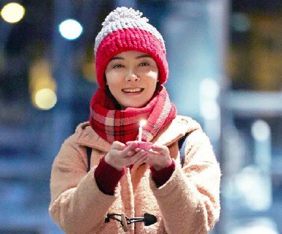 �������ʾ���˭��һ����