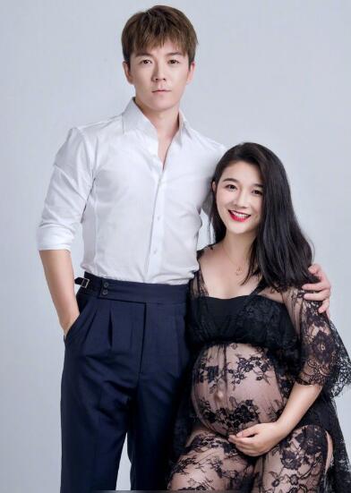 王栎鑫的老婆叫什么