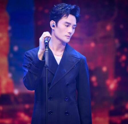 �������ھ�����˭