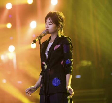 �������ھ�����˭