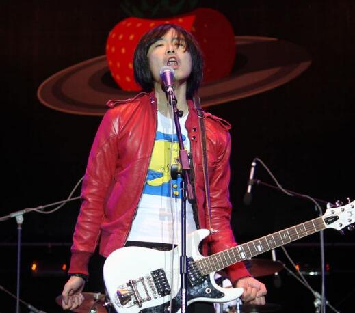 新裤子乐队彭磊妻子是谁