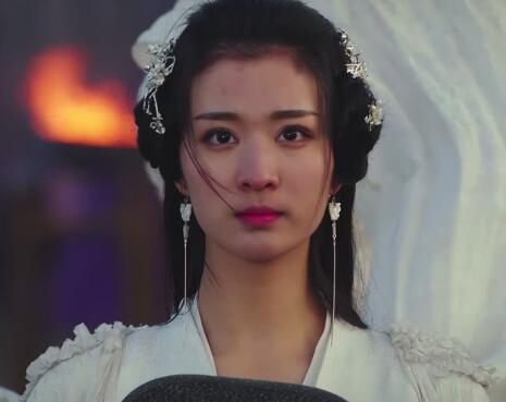 所以赵玉瑾不仅不喜欢柳惜音,还有些讨厌柳惜音经常找