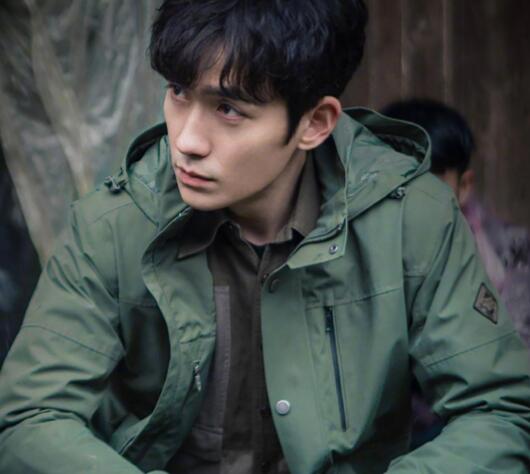 ��һ���ݵĵ�Ĺ�ʼǽ�ʲô