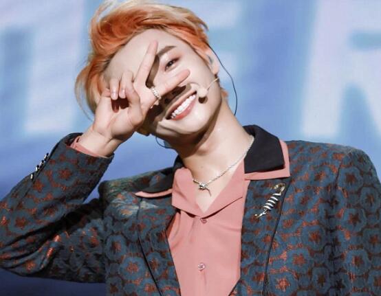 李振宁为什么叫深深