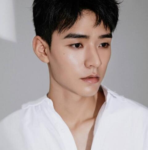 ���ִ�Ӫ������һ��