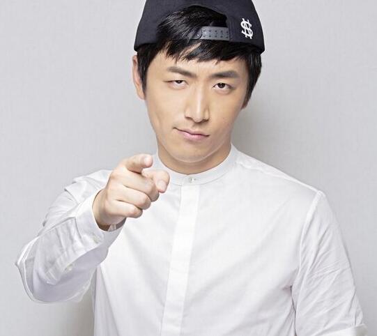 �����侳�׿���һ��