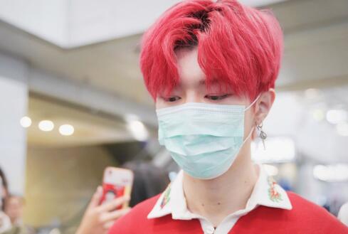 ��ةة�ͷ�������ʲô��ϵ