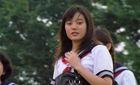 ͷ����dŮ����������˭�ݵ�