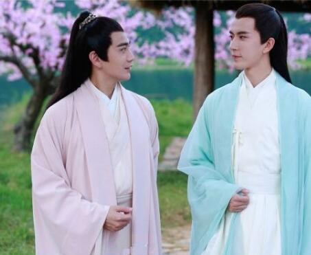 ���հ���ʲô��ϵ