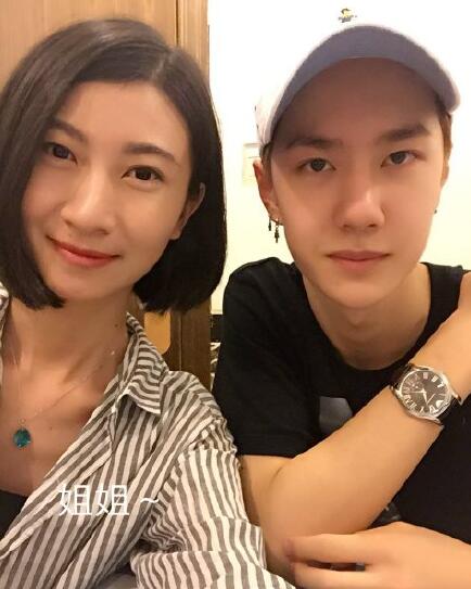 ��һ���Ƕ�����Ů��