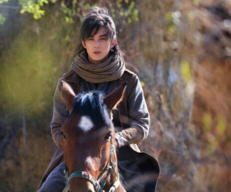 ���׺�������һ������