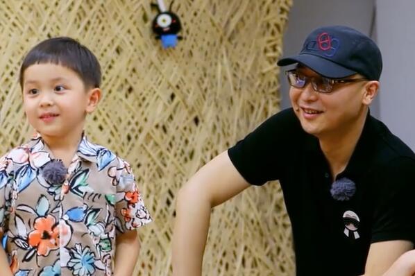 ��ɯ�Ϲ���˭