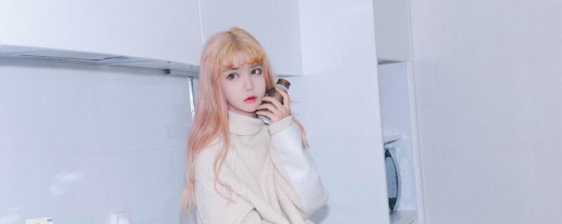 ���μƺ���Ƚ��һ��