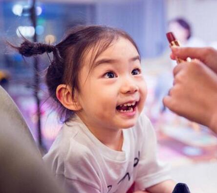 ��ޱŮ����ʲô����