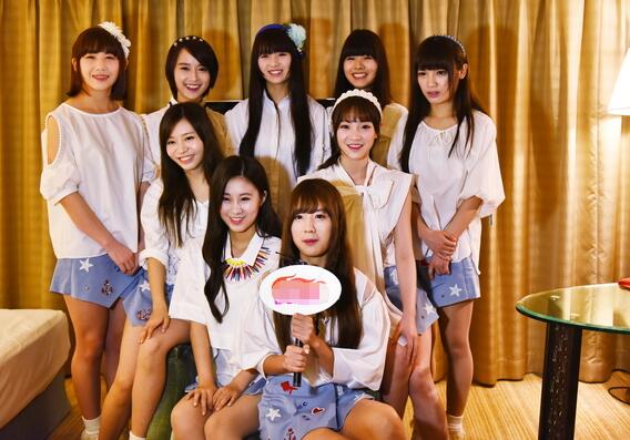 ����Խ���ĸ�Ů��