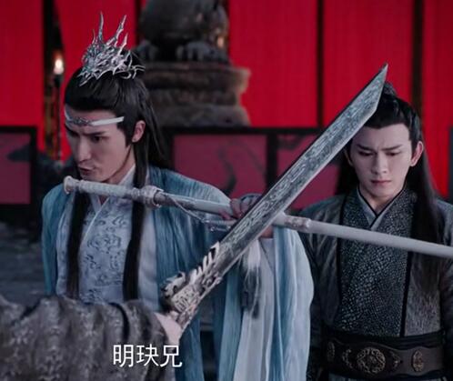 ���س�������˭