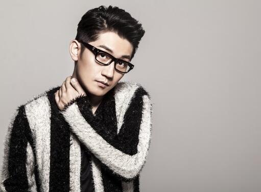 ��־�����߶���